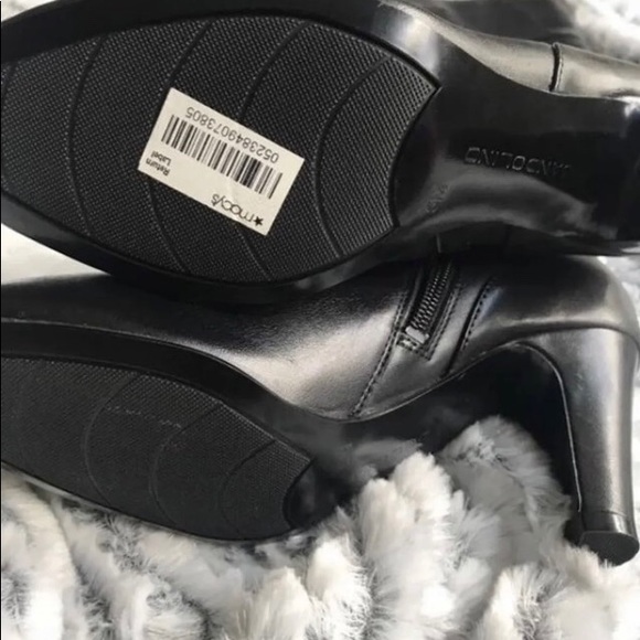 Bandolino Wiser Leather Boots - Picture 4 of 6